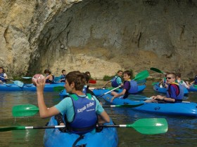 canoe-la-roque-d-aubais-kayak-tribu