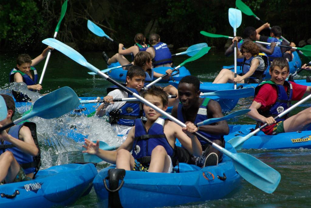 activits sportives pour les enfants dans l herault kayak tribu